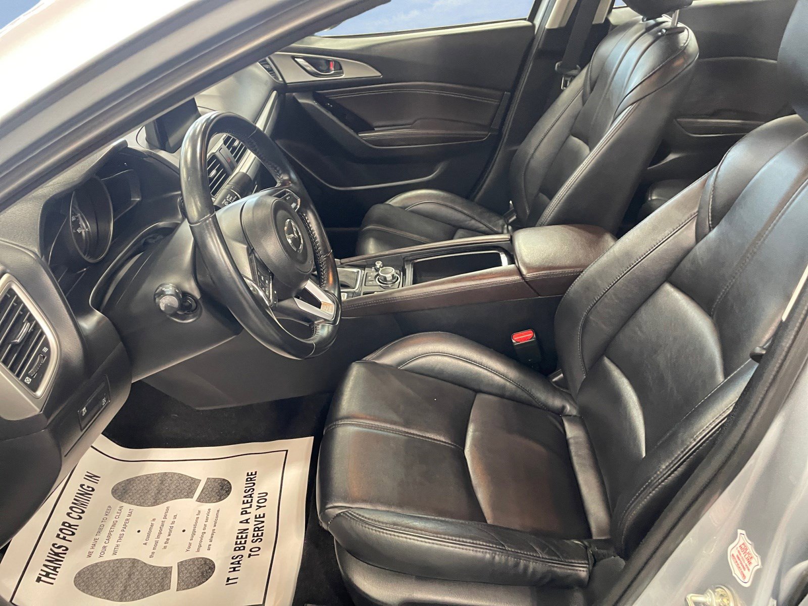 2018 Mazda Mazda3 Touring photo 13