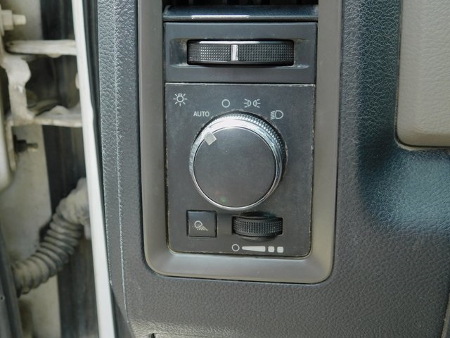 2012 Ram 3500 ST photo 23