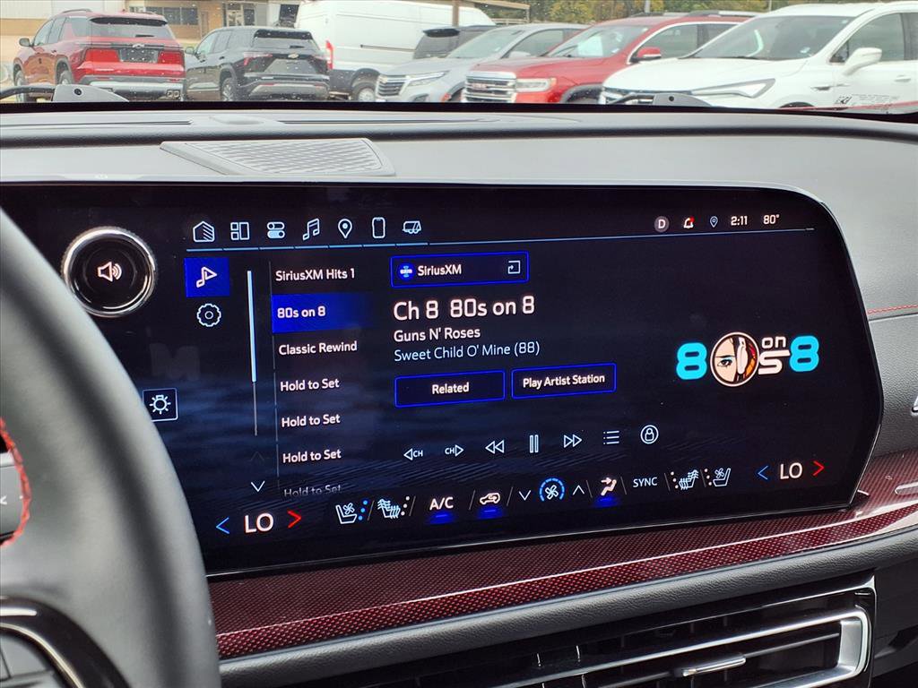 2025 Chevrolet Traverse RS photo 3