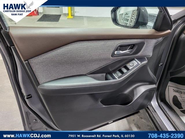 2023 NISSAN ROGUE - Image 24