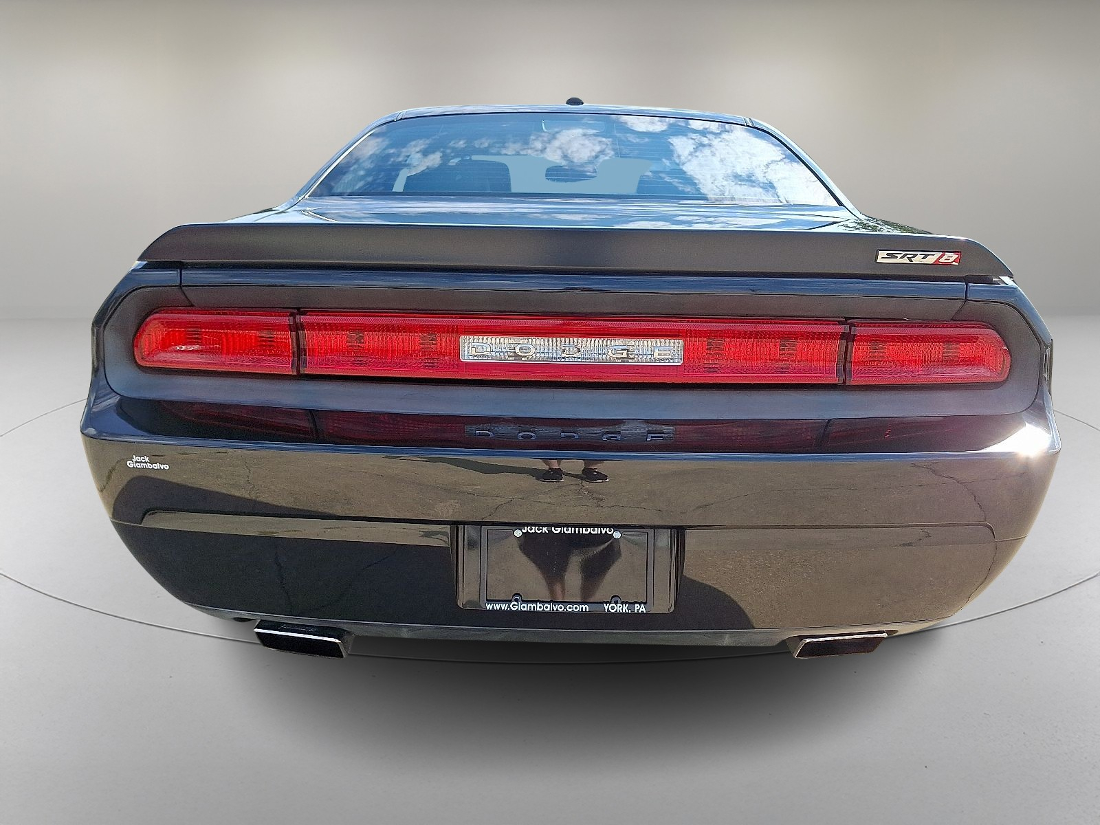 2009 Dodge Challenger SRT8 photo 9