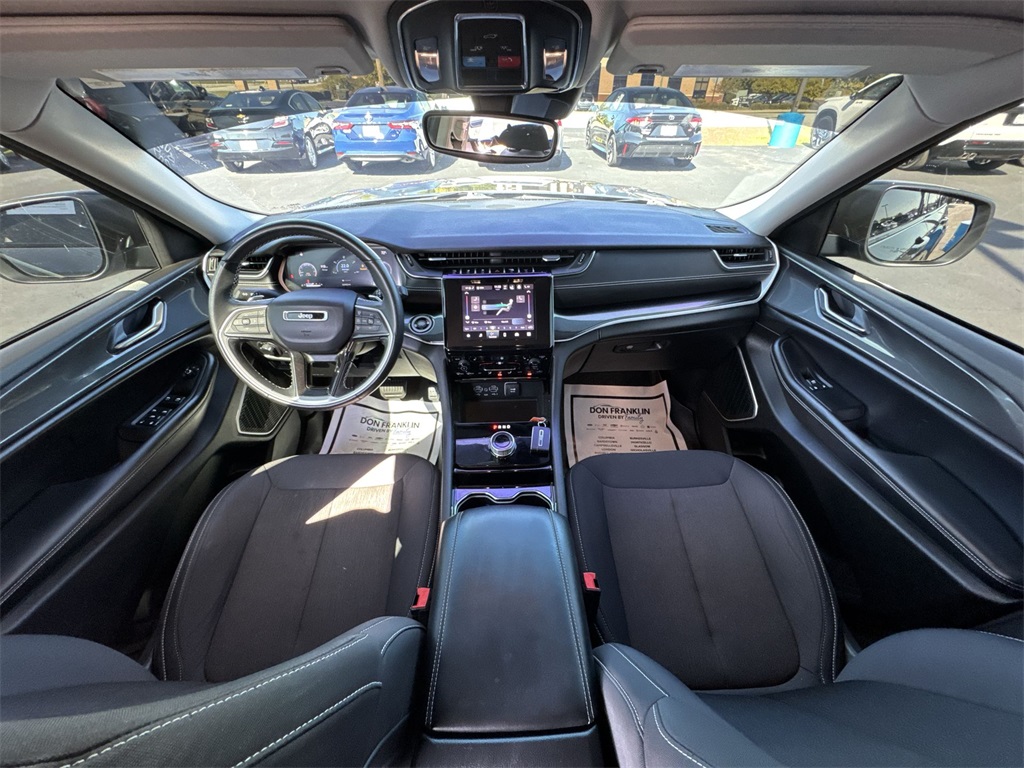2022 Jeep Grand Cherokee Laredo photo 20