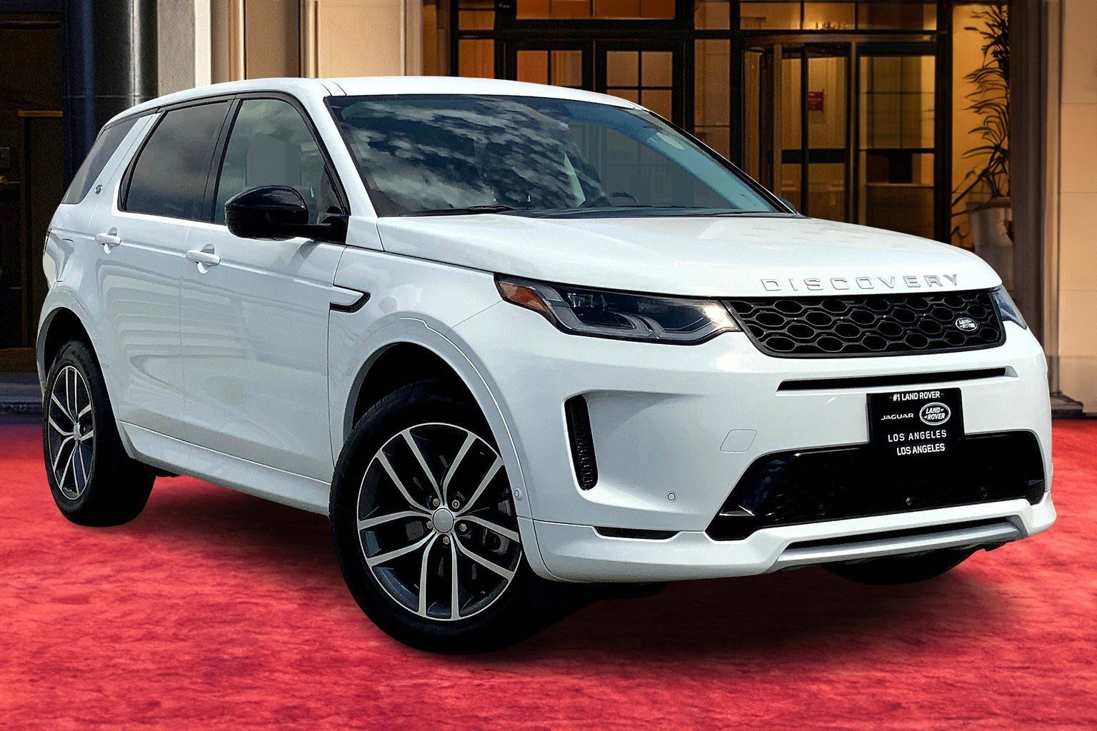 2024 Land Rover Discovery Sport S photo 8