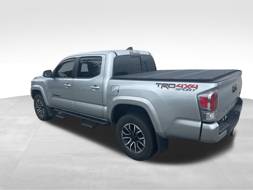 2023 Toyota Tacoma TRD Sport photo 3