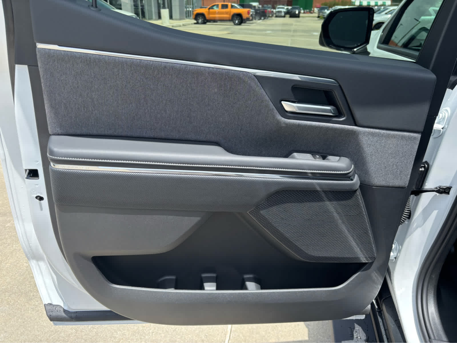 2026 Gmc Sierra Elevation photo 9
