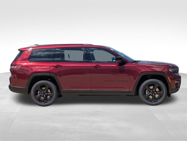 2025 Jeep Grand Cherokee Limited photo 6