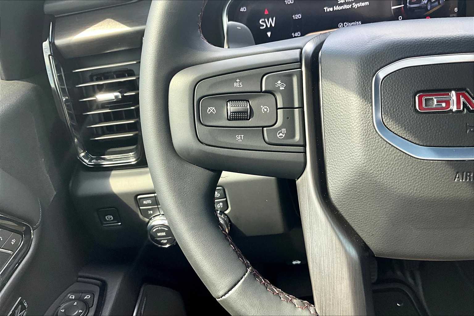 2025 Gmc Sierra 1500 AT4X photo 23