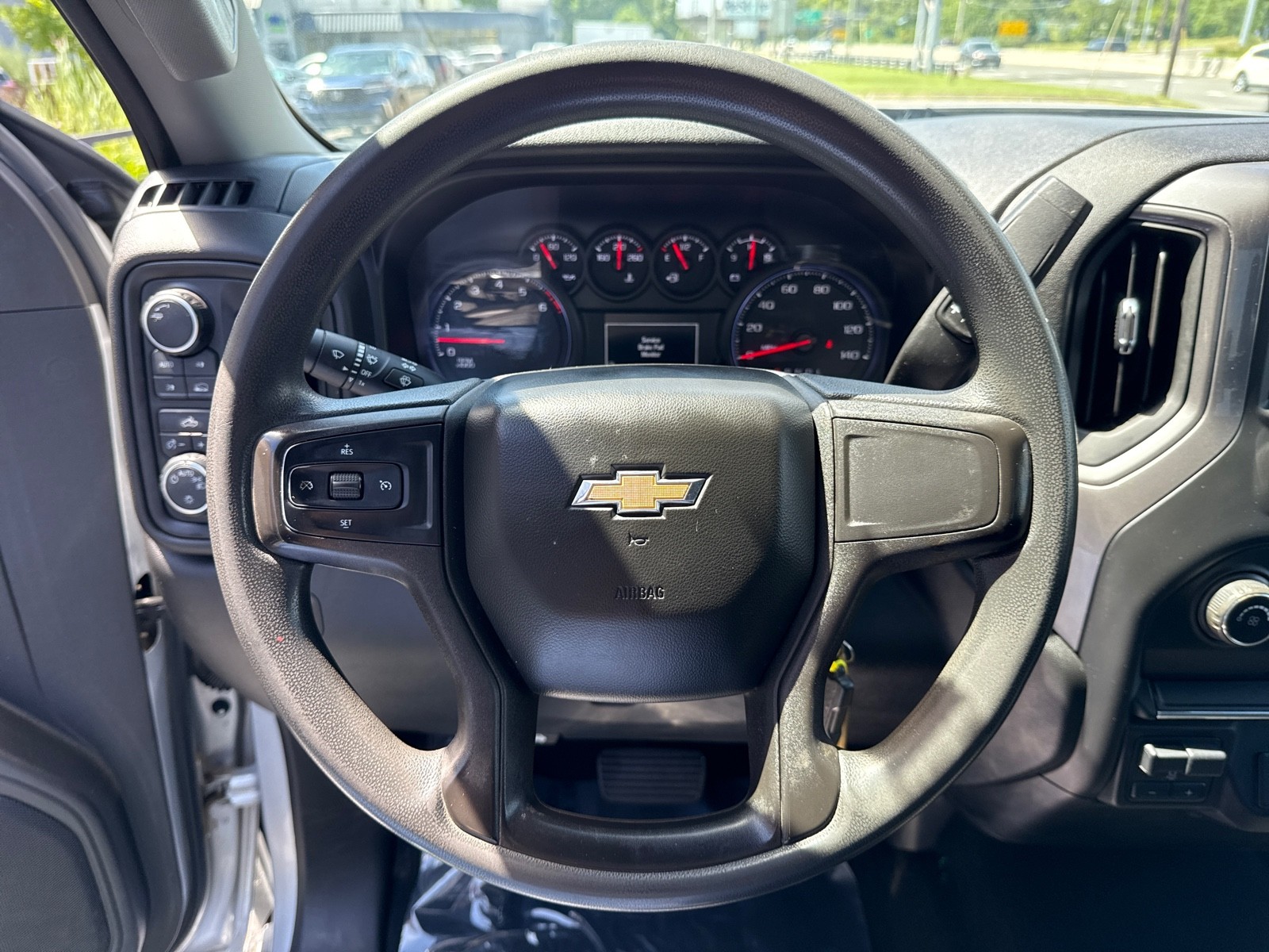 2020 Chevrolet Silverado 1500 Custom photo 18