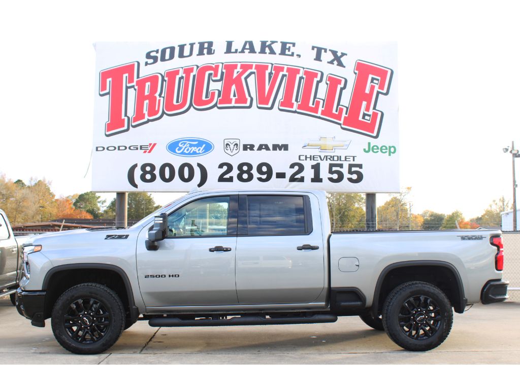 2026 Chevrolet Silverado 2500HD LTZ's photo