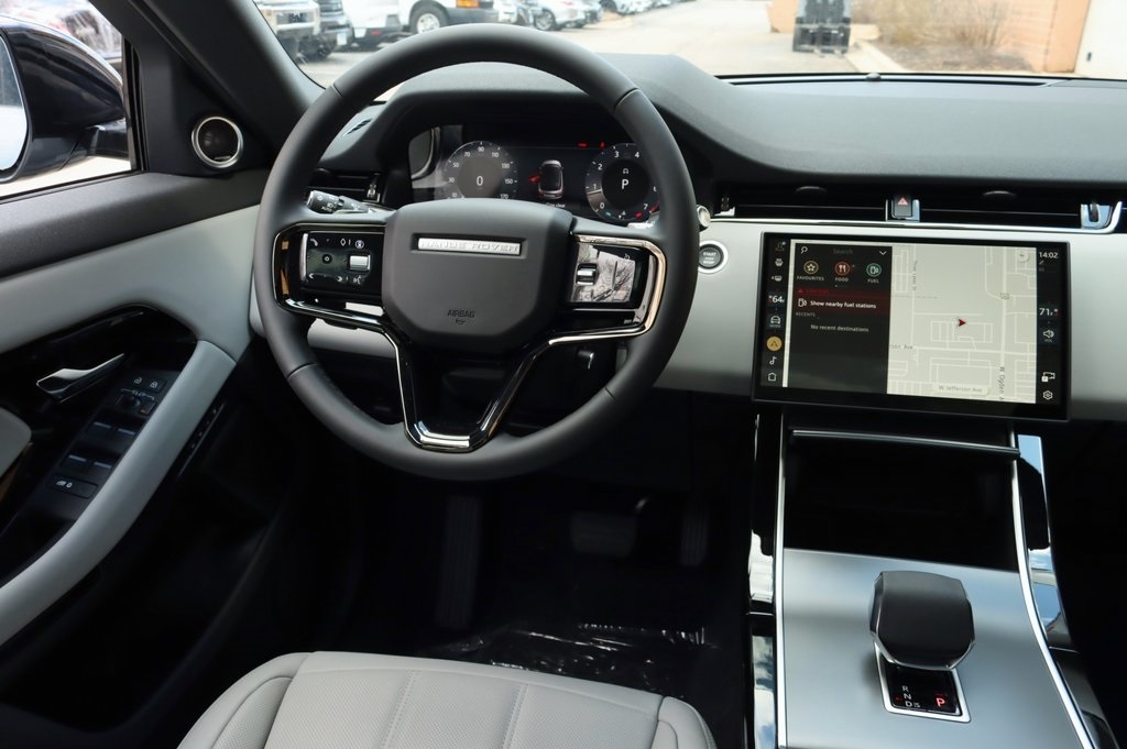 2026 LAND ROVER RANGE ROVER EVOQUE - Image 15