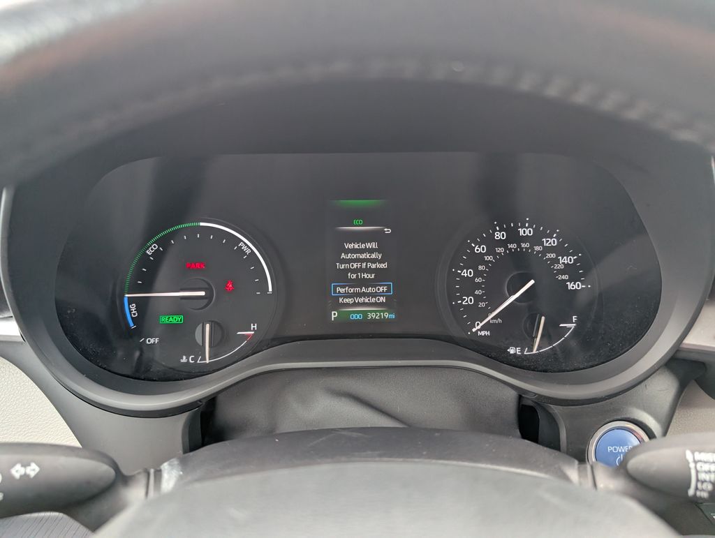 2024 Toyota Sienna XLE photo 16