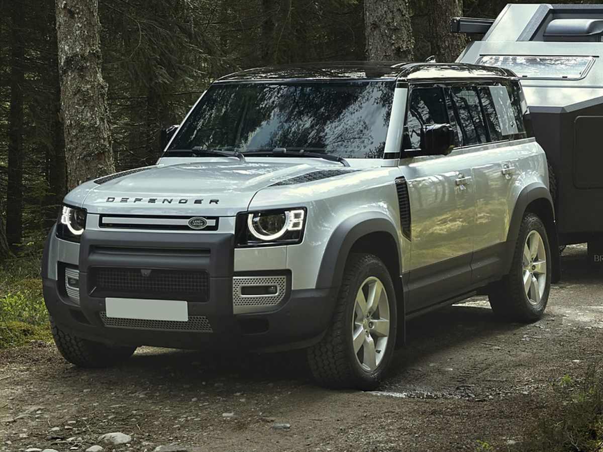 2021 Land Rover Defender SE's photo