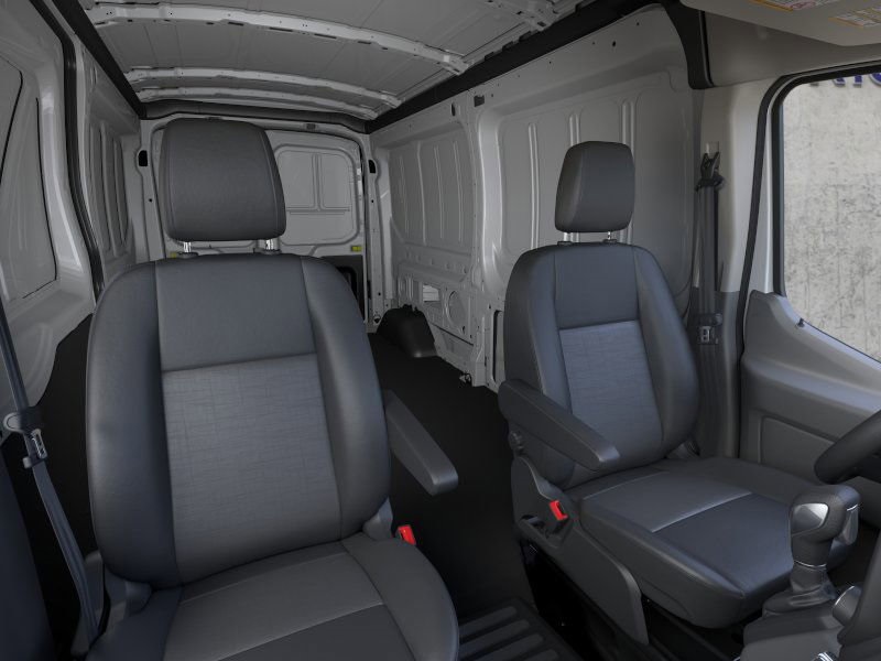 2025 Ford Transit photo 7