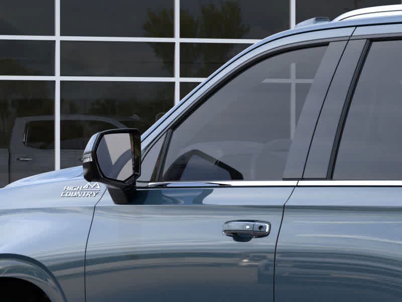 2025 Chevrolet Tahoe High Country photo 12