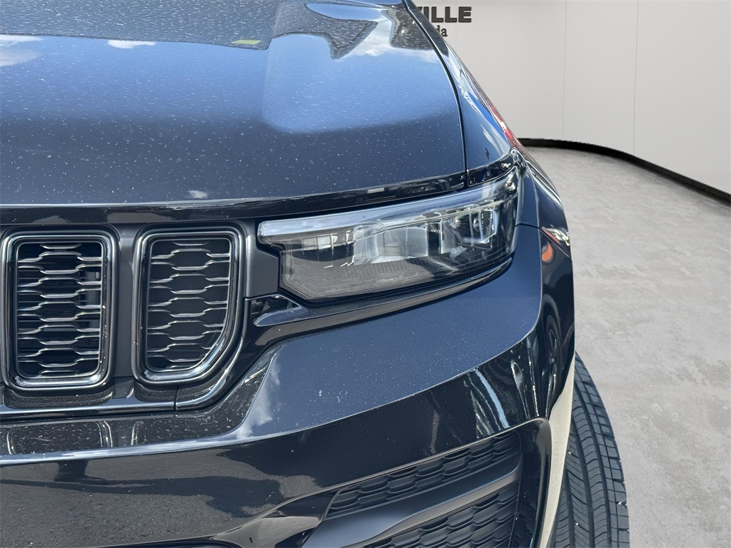 2024 Jeep Grand Cherokee Altitude X photo 17