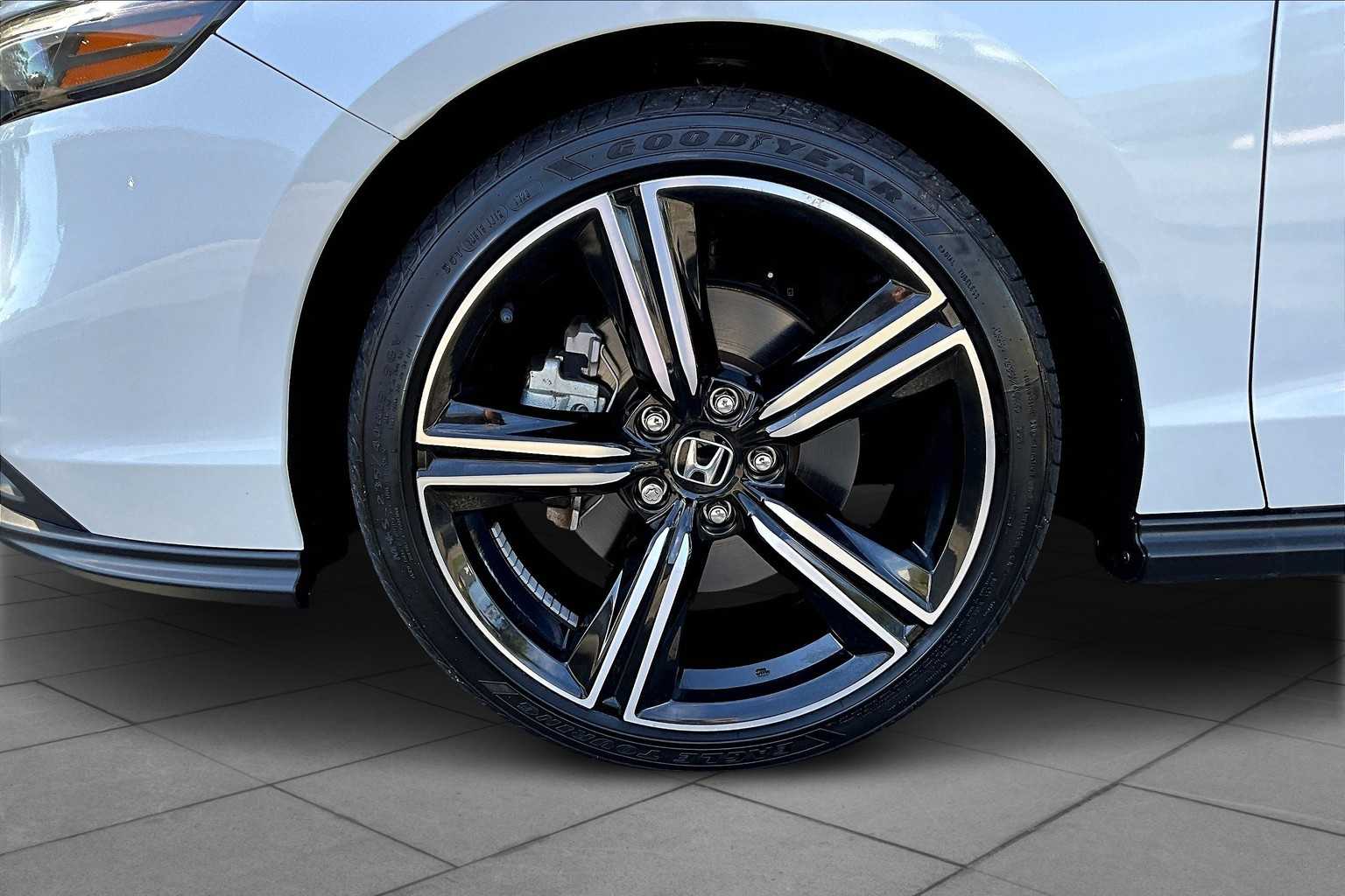 2023 Honda Accord Hybrid Sport photo 9