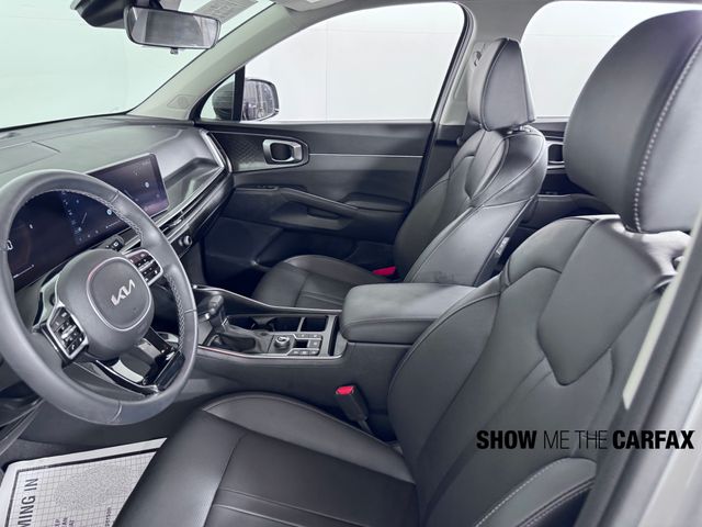 2025 Kia Sorento S photo 13