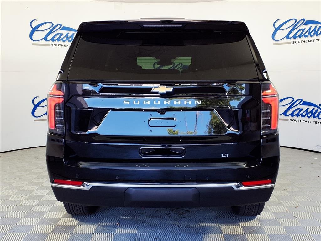 2026 Chevrolet Suburban LT photo 21