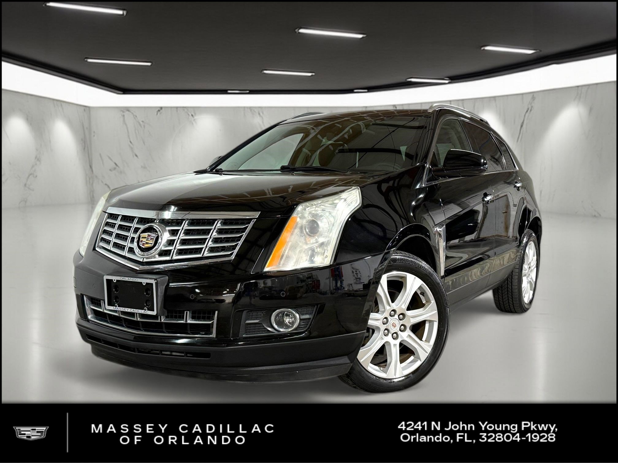 2016 Cadillac SRX Performance Collection's photo