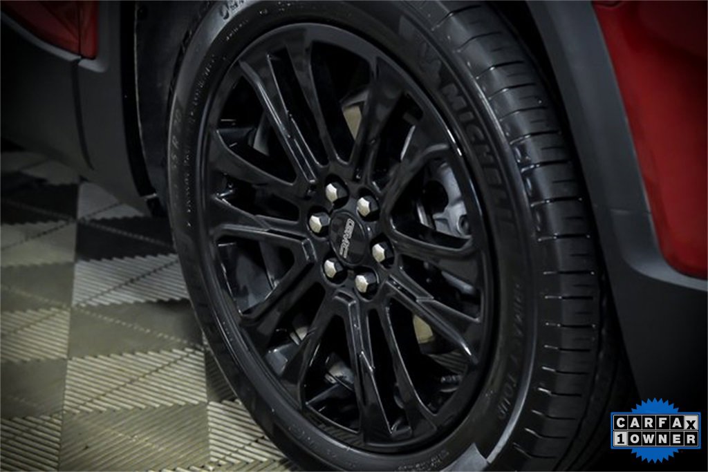 2023 Gmc Acadia SLT photo 4