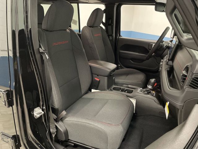 2025 Jeep Wrangler Rubicon photo 28