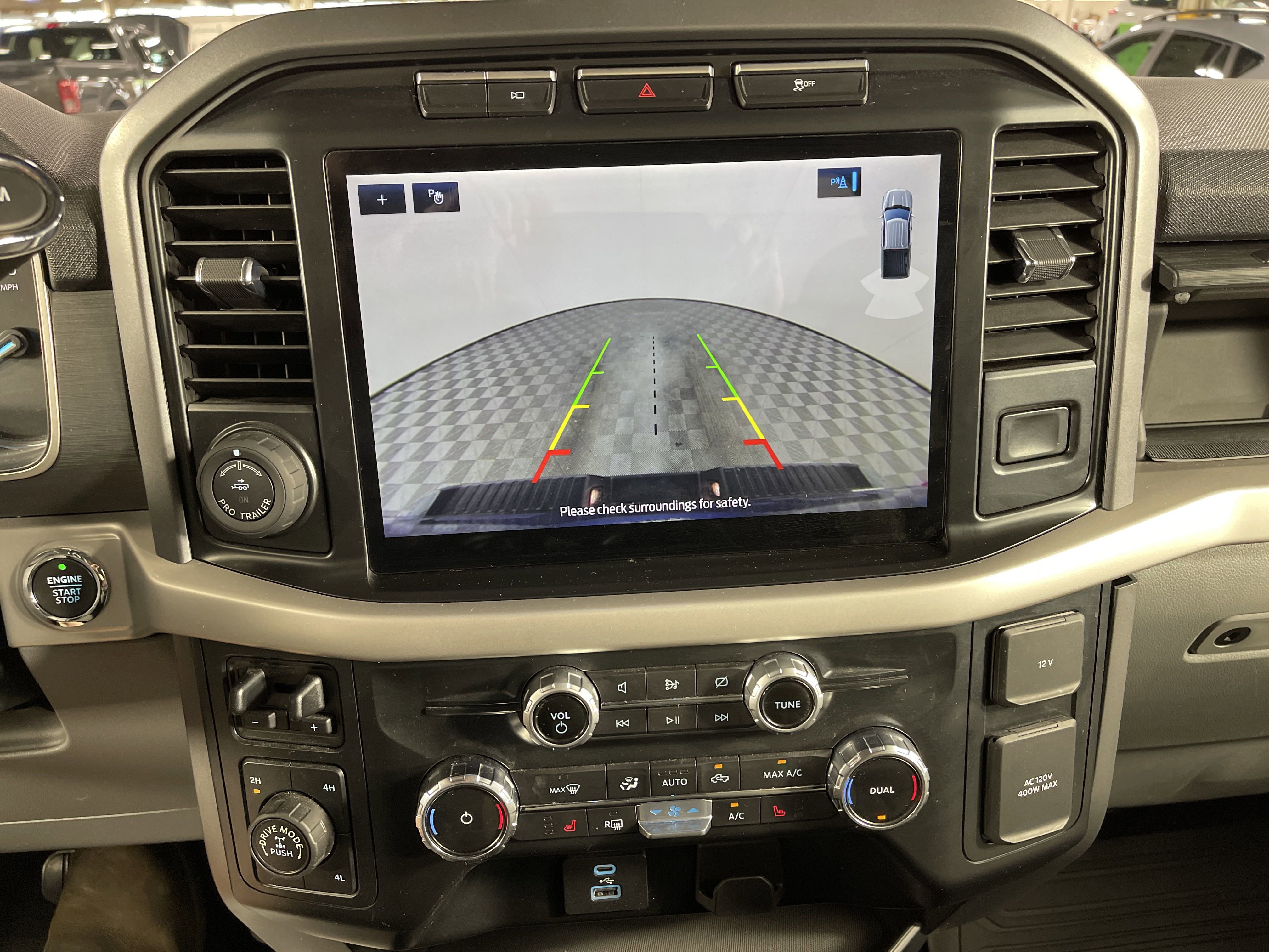 2022 Ford F-150 XL photo 14