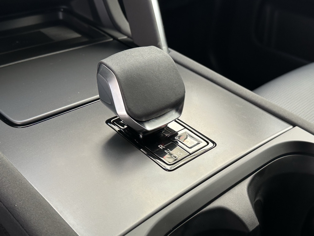 2025 Land Rover Discovery Sport Dynamic SE photo 19