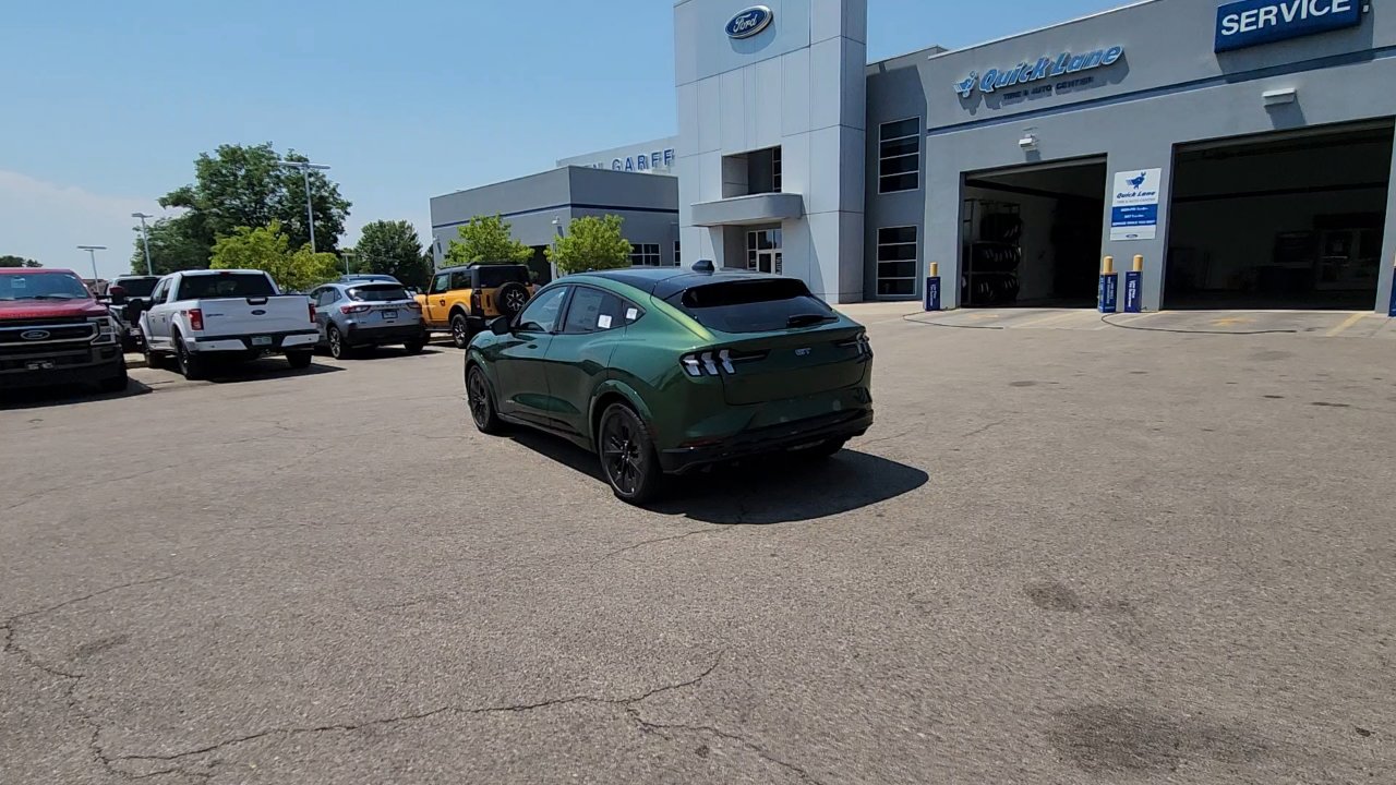 2025 Ford Mustang Mach-E GT photo 3