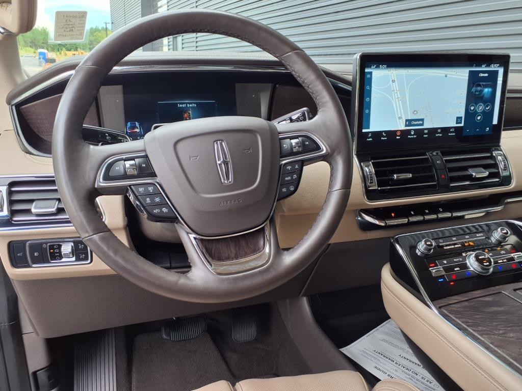 2023 Lincoln Navigator Reserve photo 4