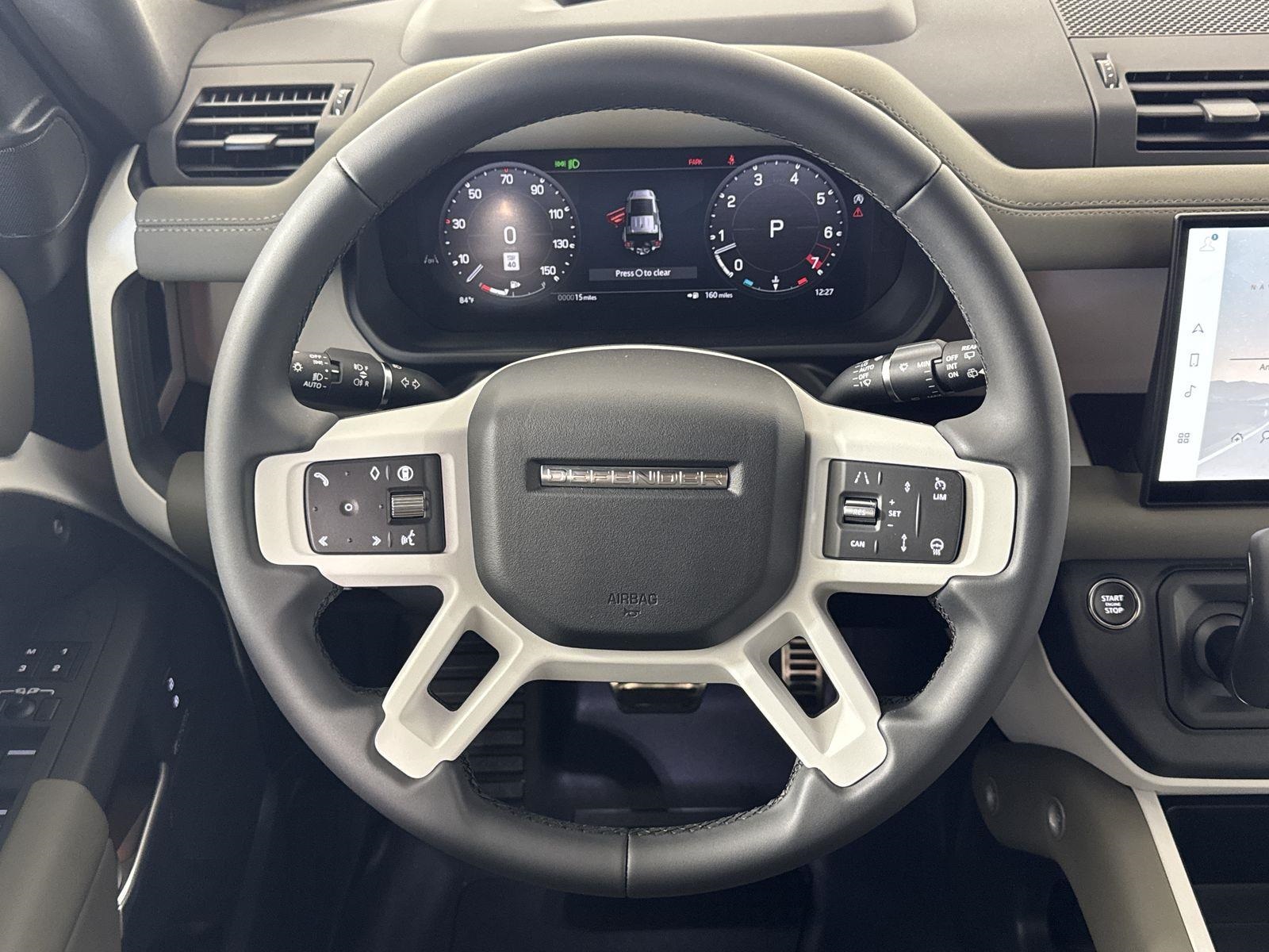 2025 Land Rover Defender 110 X-Dynamic SE photo 12