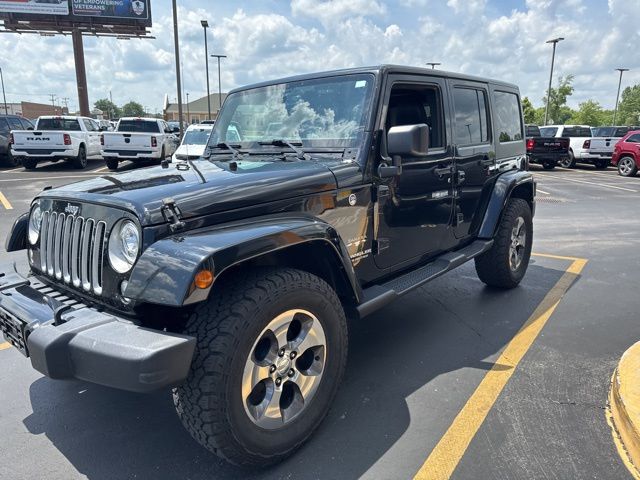 2017 Jeep Wrangler Sport Unlimited Sahara photo 4