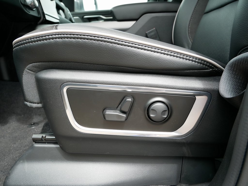 2025 Ram 1500 Laramie photo 10