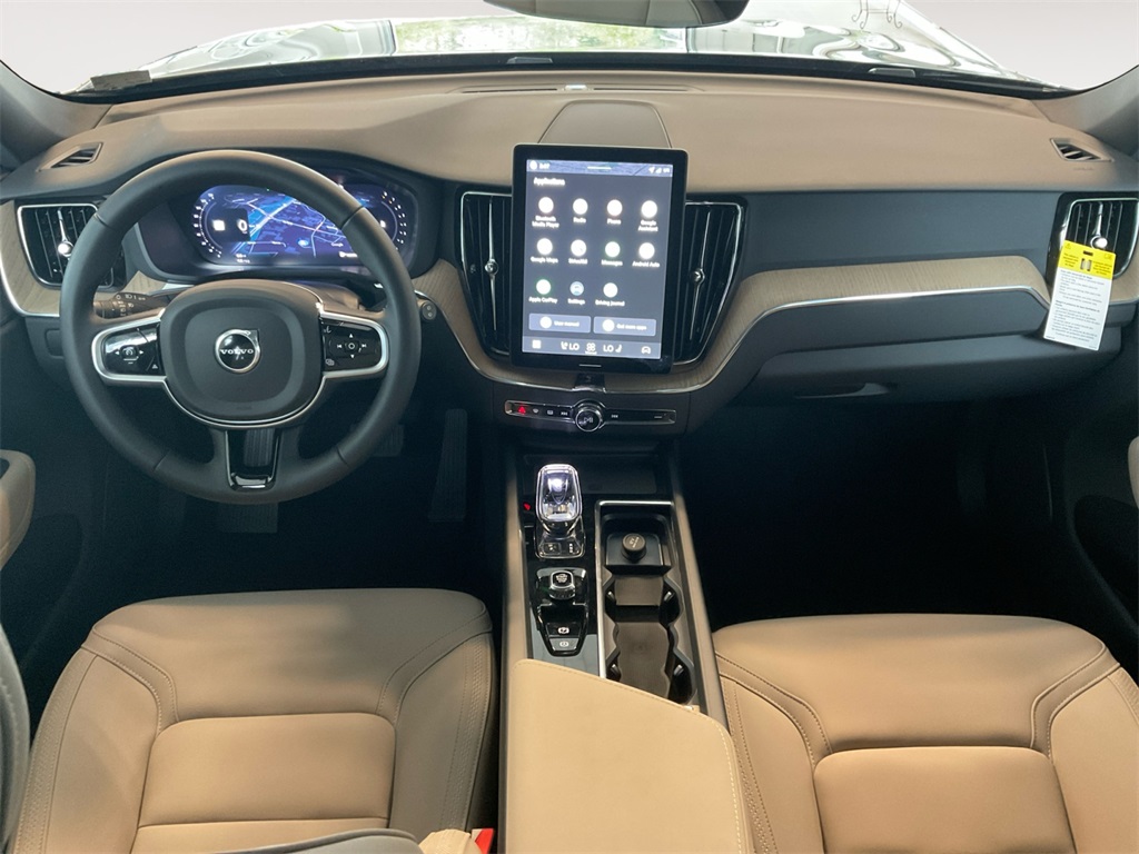 2026 Volvo XC60 B5 Plus photo 10
