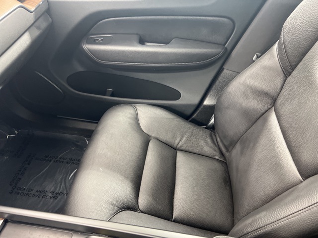 2022 Volvo XC60 B5 Momentum photo 19
