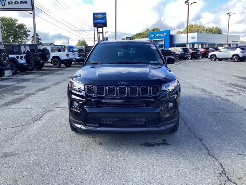 2026 Jeep Compass Limited Altitude photo 2