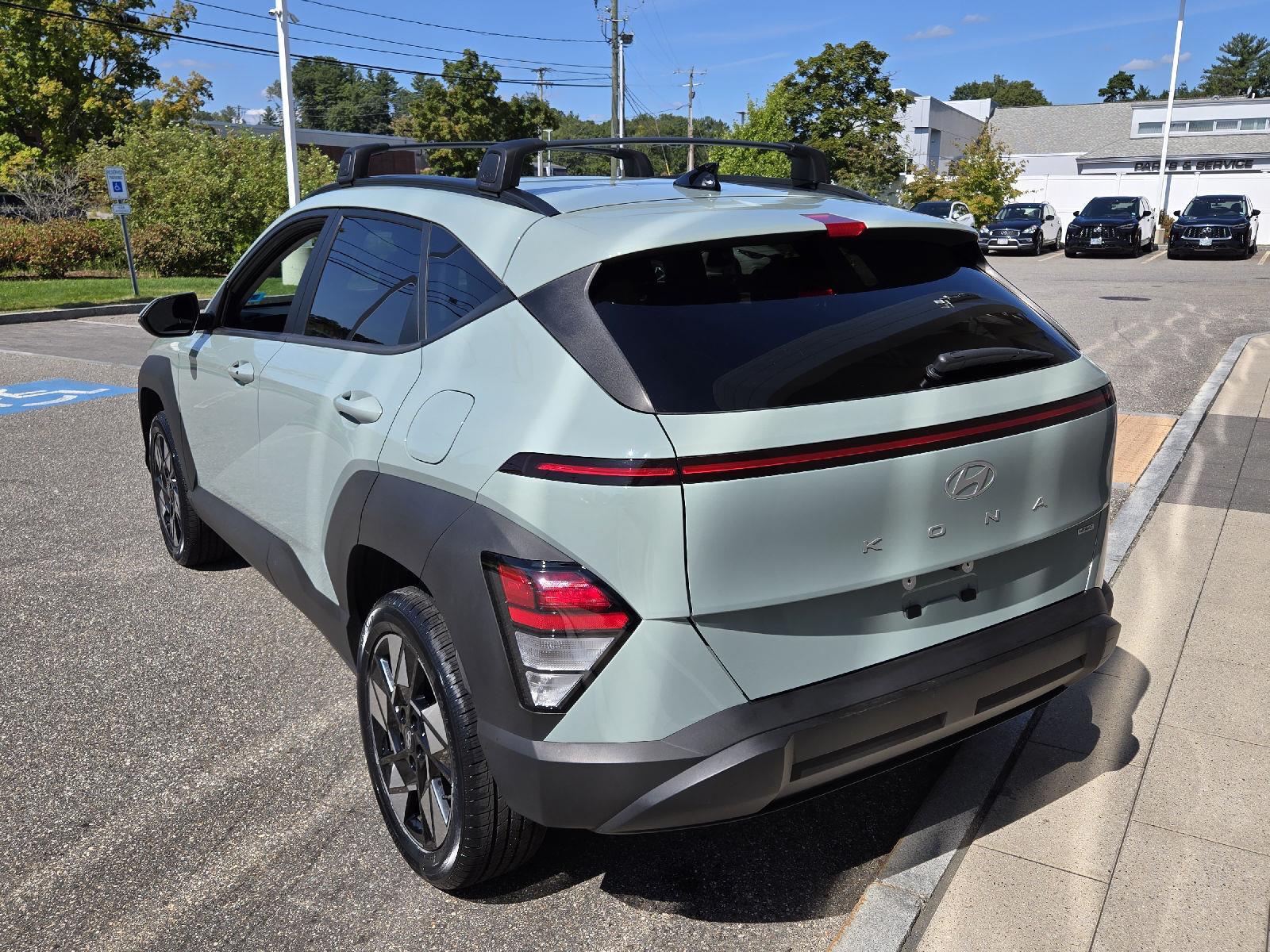 2024 Hyundai Kona SEL photo 10