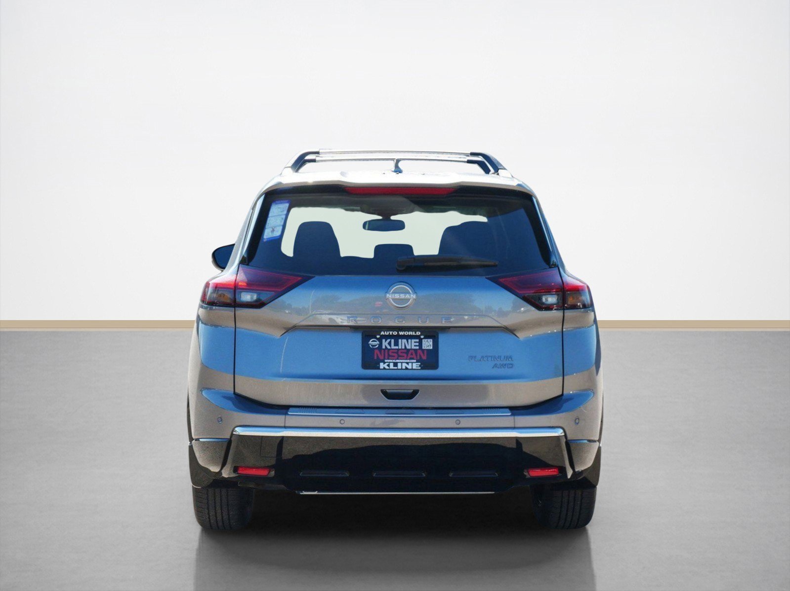 2026 Nissan Rogue Platinum photo 3