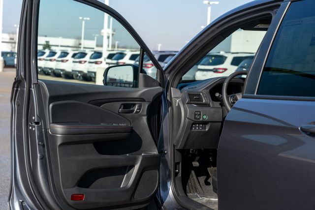 2025 Honda Ridgeline TrailSport photo 19
