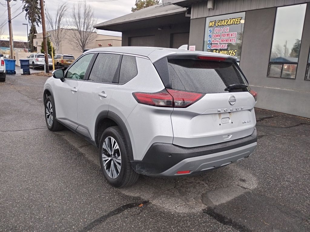 2023 Nissan Rogue SV photo 3