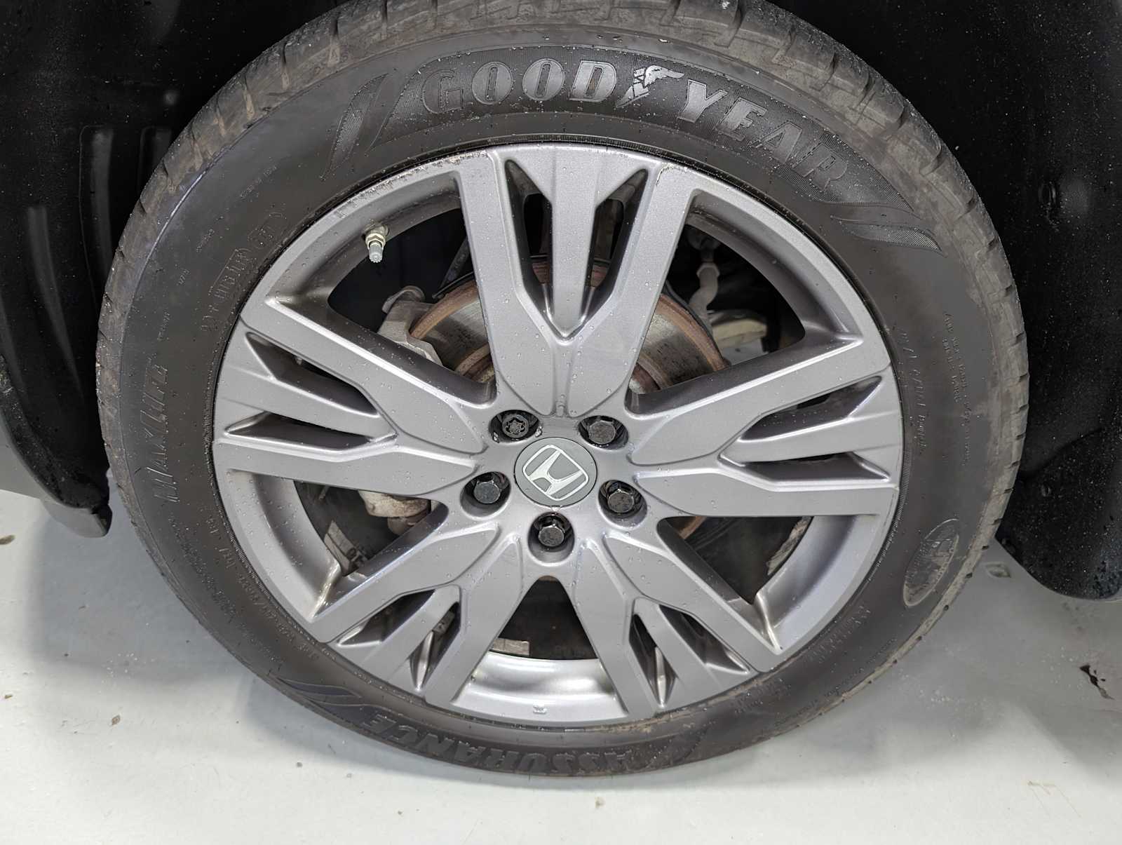 2020 Honda Passport EX-L photo 3