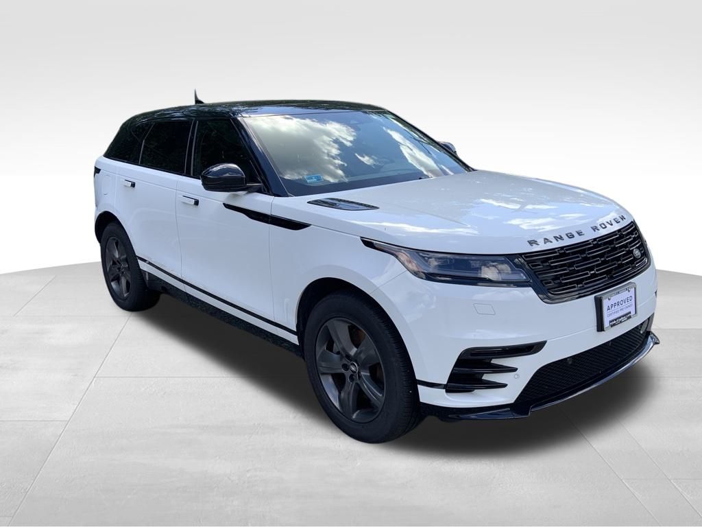 2025 Land Rover Range Rover Velar SE photo 3