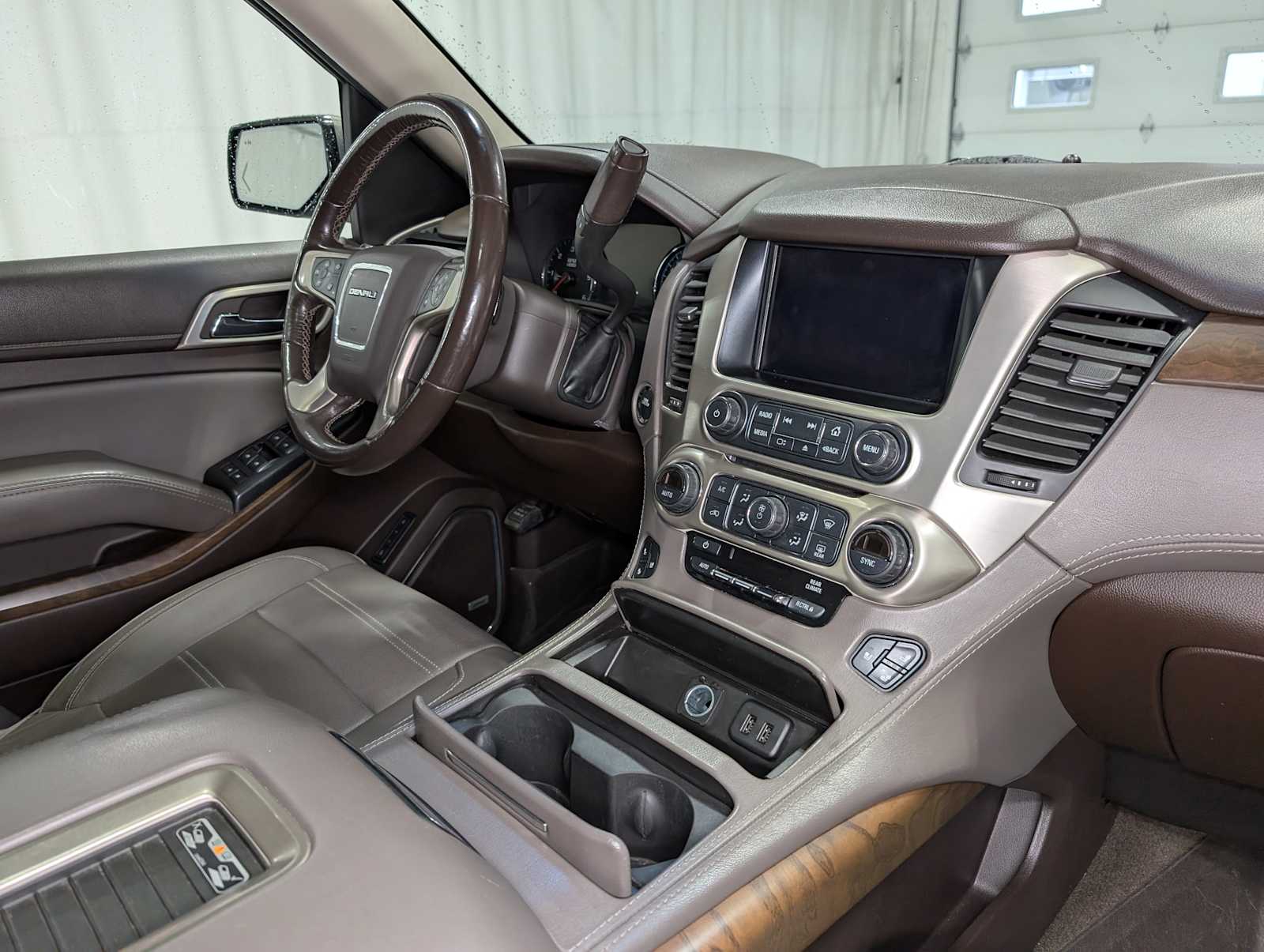 2018 Gmc Yukon Denali photo 42