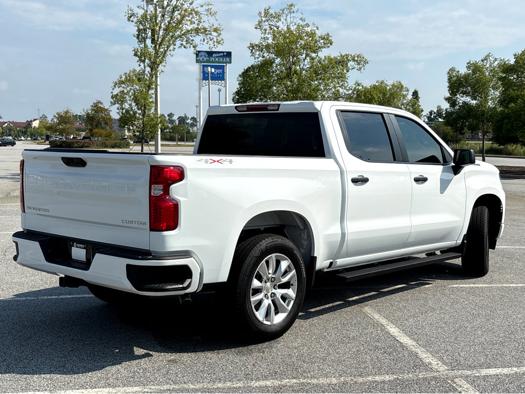 2025 Chevrolet Silverado 1500 Custom photo 22