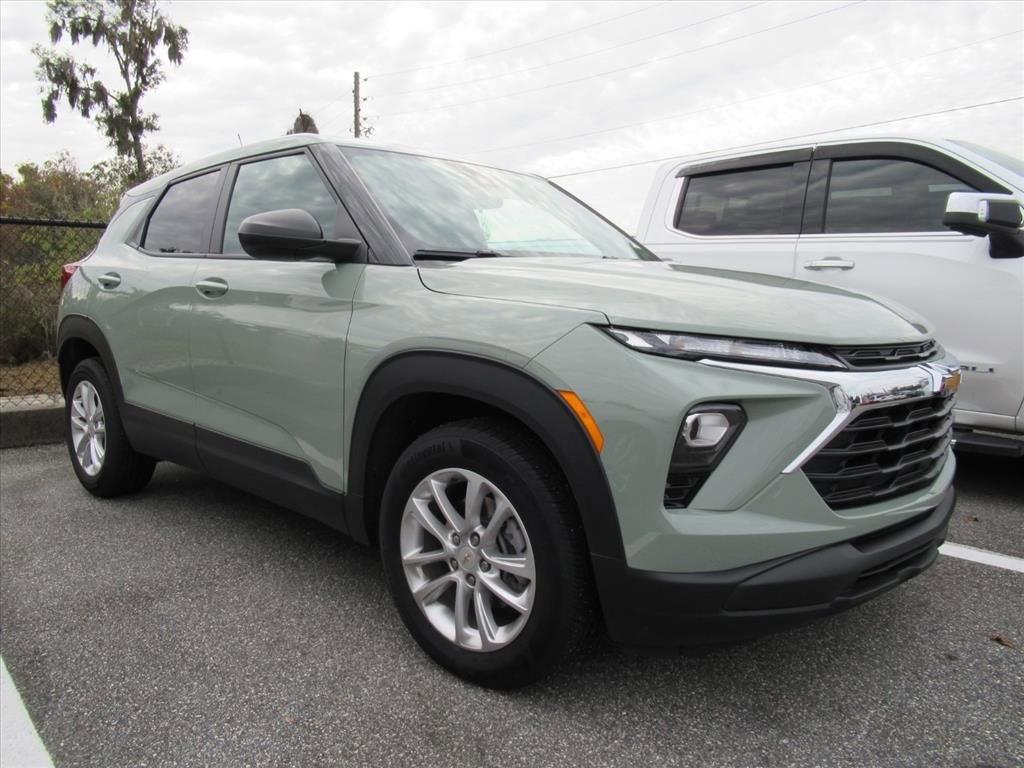 2025 Chevrolet Trailblazer LS's photo