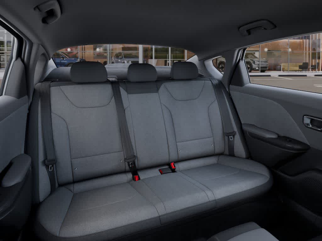 2025 Kia K4 LXS photo 29