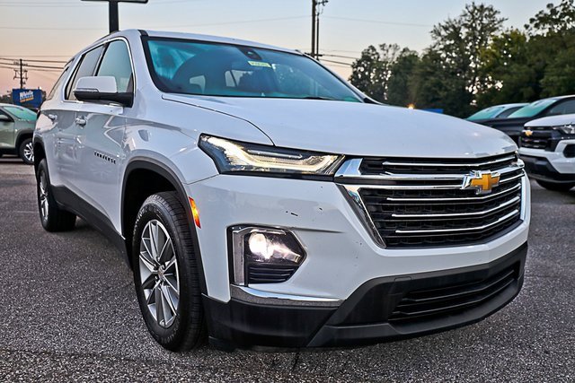 2023 Chevrolet Traverse Cloth photo 5