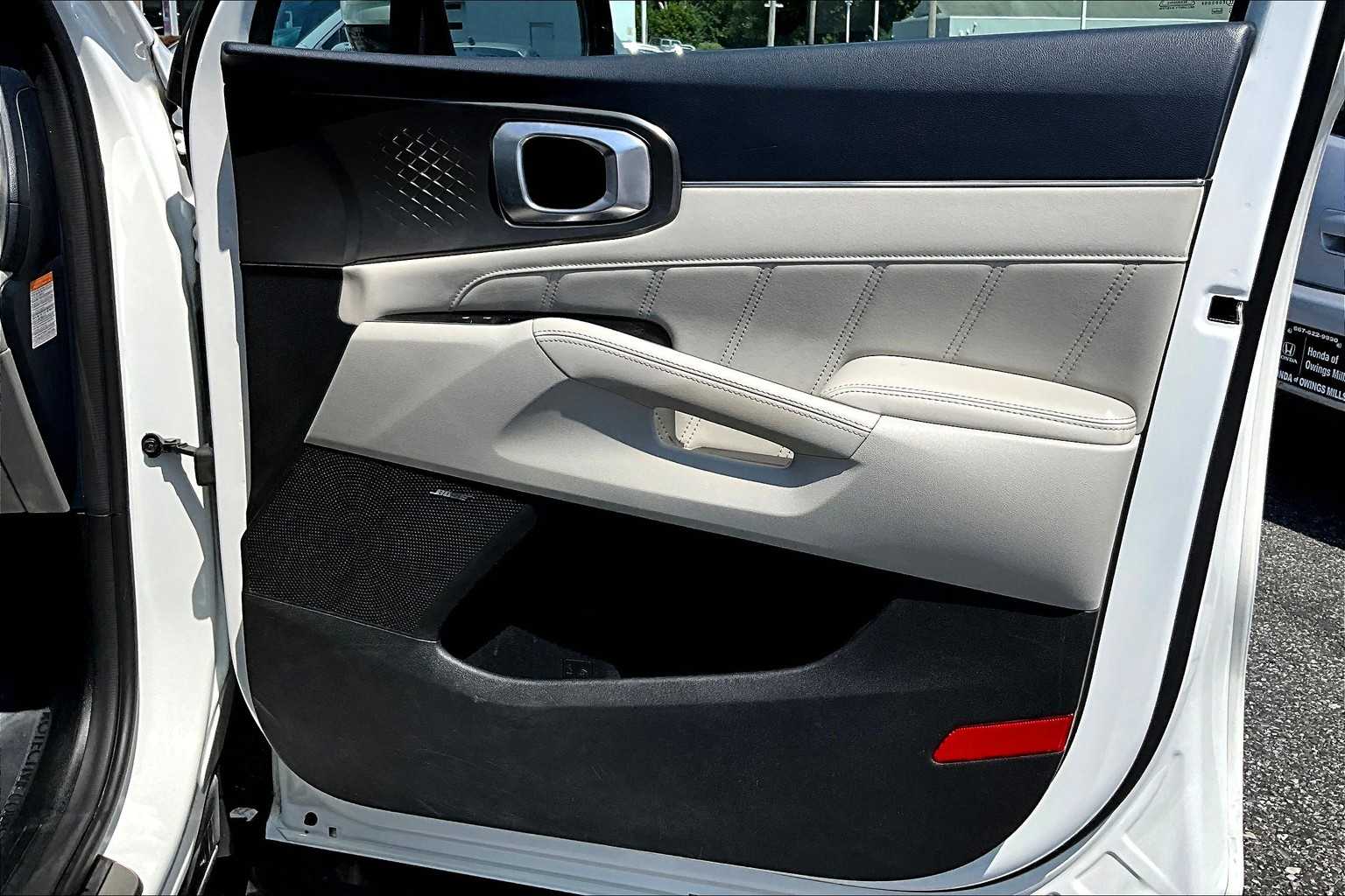 2022 Kia Sorento Plug-In Hybrid SX Prestige photo 18