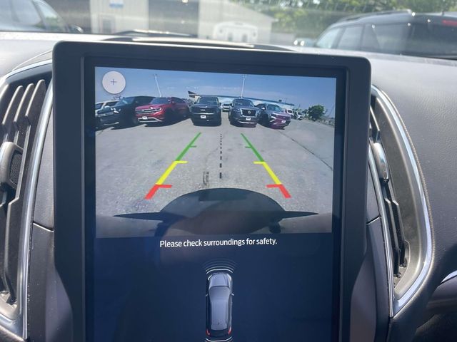 2024 Ford Edge Titanium photo 22