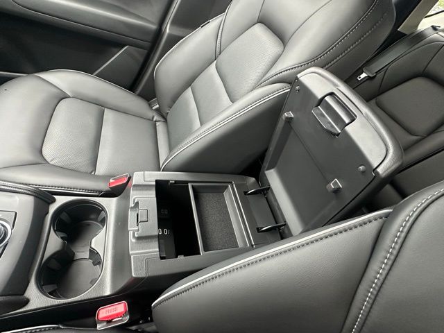2025 Mazda CX-5 2.5 Select photo 24