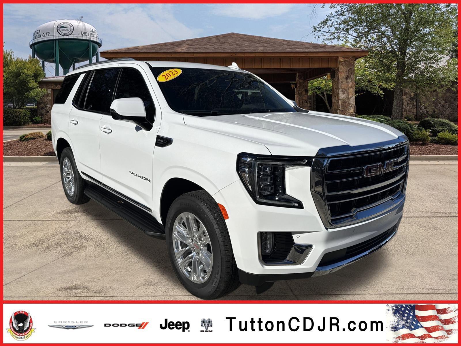 2023 GMC Yukon SLT's photo